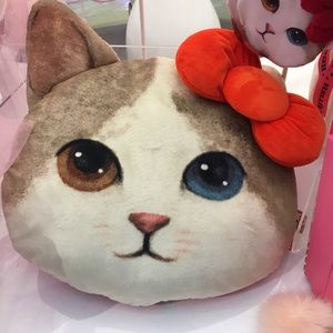 Meet your Posher, Audrey